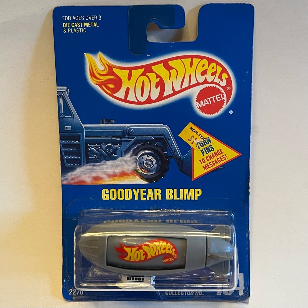 3/$30 Hot Wheels 1/64 Die Cast Goodyear Blimp 1991 #194 2270 Original Packaging